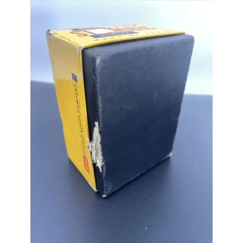 KODAK BROWNIE STARMATIC CAMERA, MINT CONDITION COLLECTOR w/STRAP #46 (B-2)